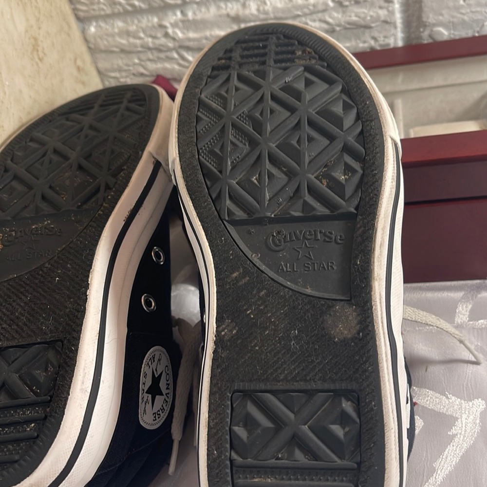 Converse - Picture 8 of 8